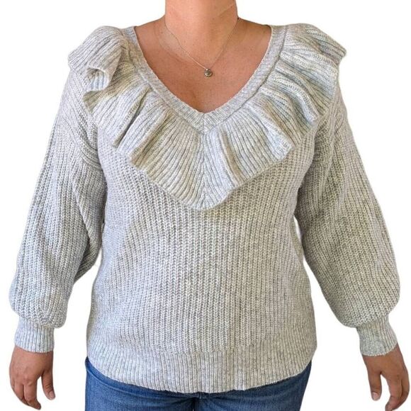 A New Day Grey Ivory V-Neck Ruffle Pullover Drop Shoulder Sweater Women Size XL - Picture 4 of 10